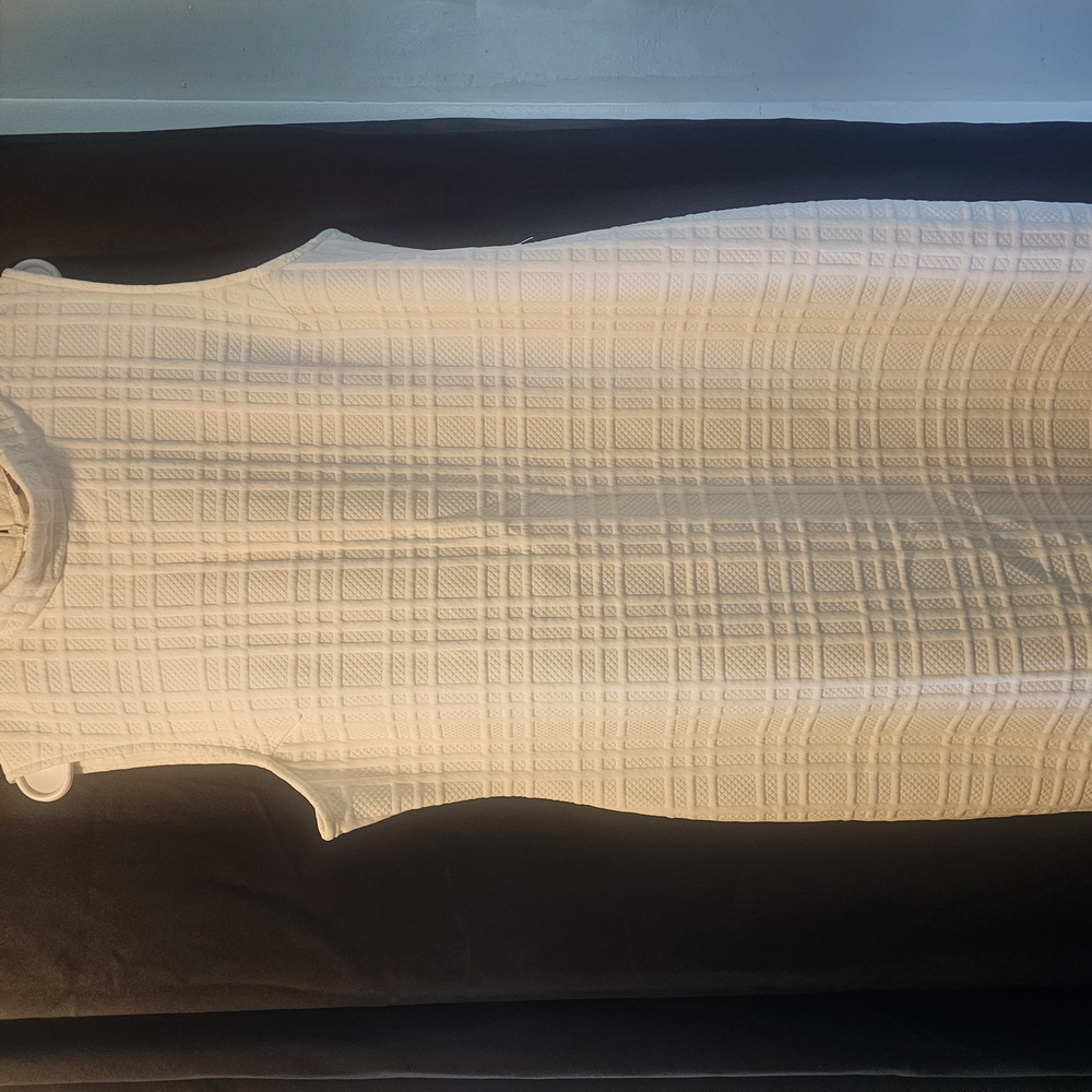 Sharagano White Textured Midi Dress